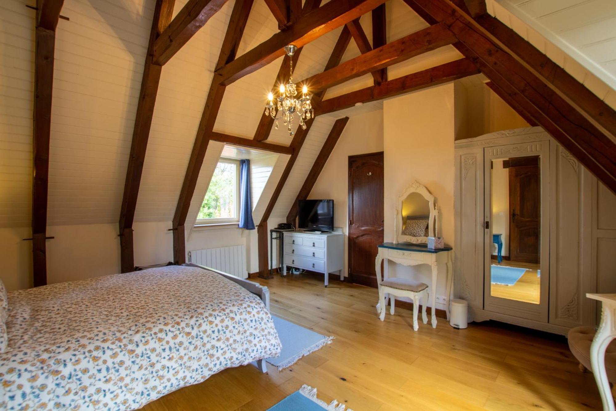 La Borie Du Cambord - Gites Et Chambres D'Hotes Сарла-ла-Канеда Номер фото
